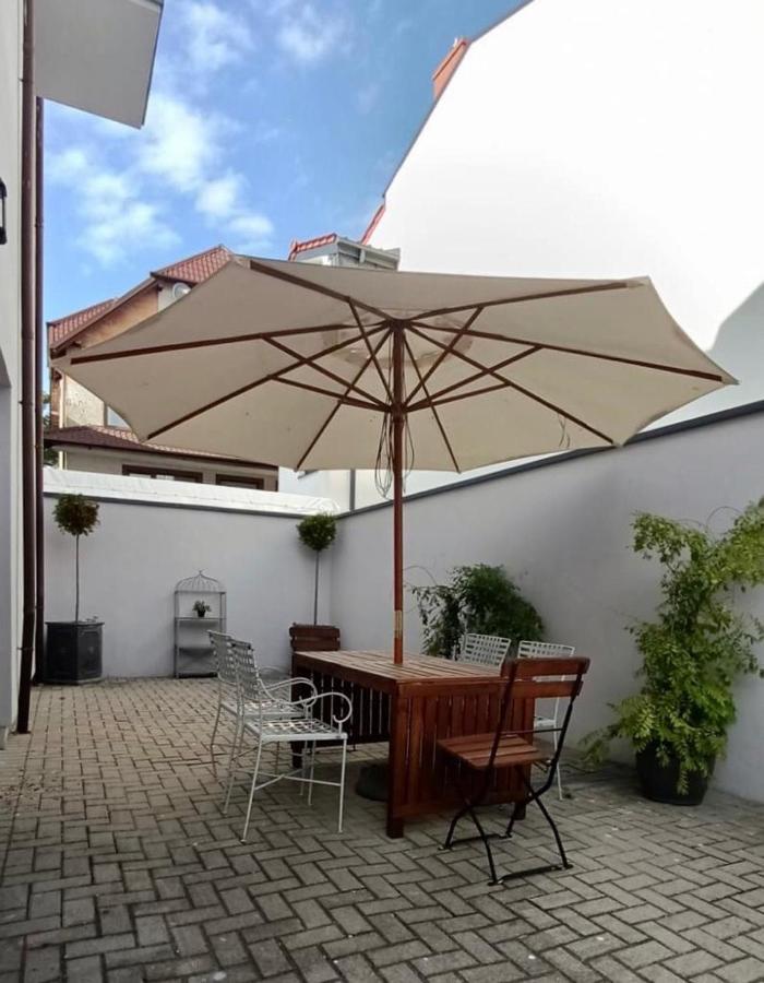 Pod Roza Bed & Breakfast Leba Exterior photo