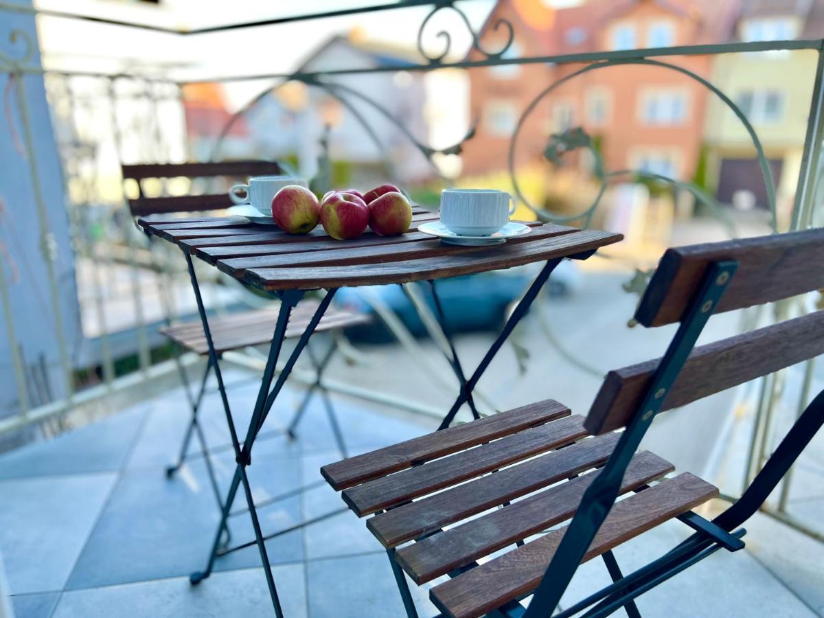 Pod Roza Bed & Breakfast Leba Exterior photo
